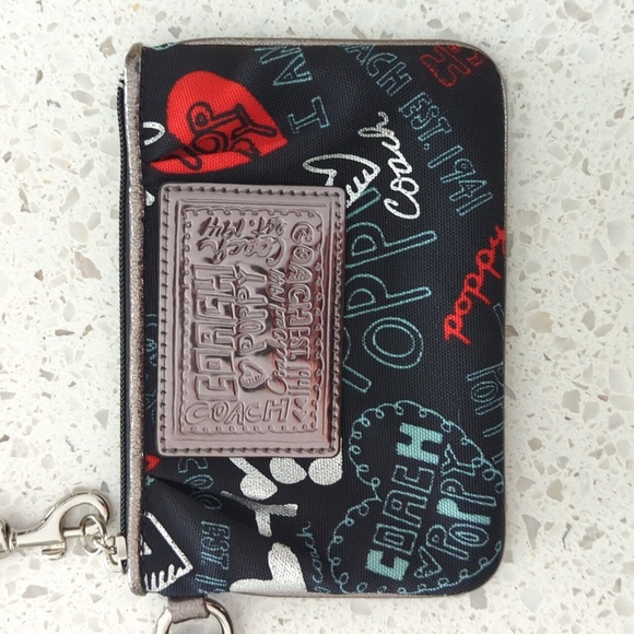 Coach Poppy Graffiti Wristlet Rare Print 2010 - Picture 3 of 11